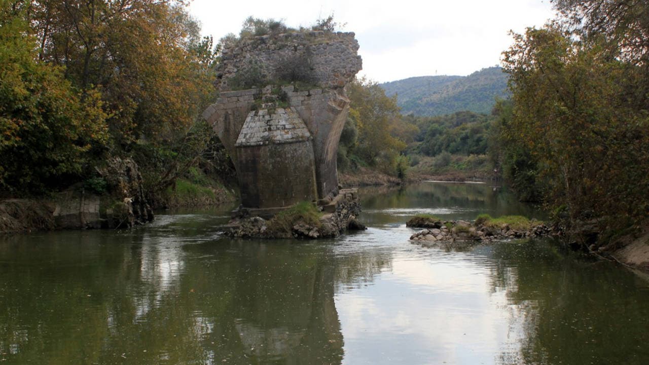 Gönen Çayı Alarm Veriyor: Manyas Kuş Cenneti Sanayi ve Maden Baskısı Altında
