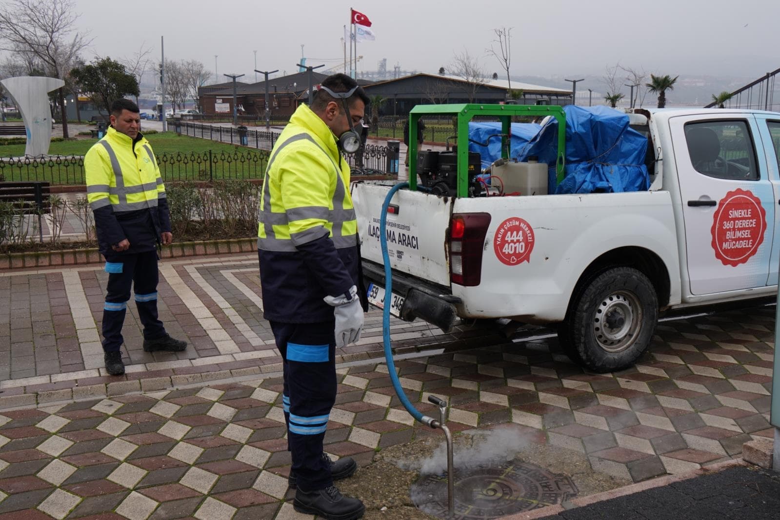 Büyükşehir’den Bandırma’da Tam Mesai: Sineklere Karşı Seferberlik