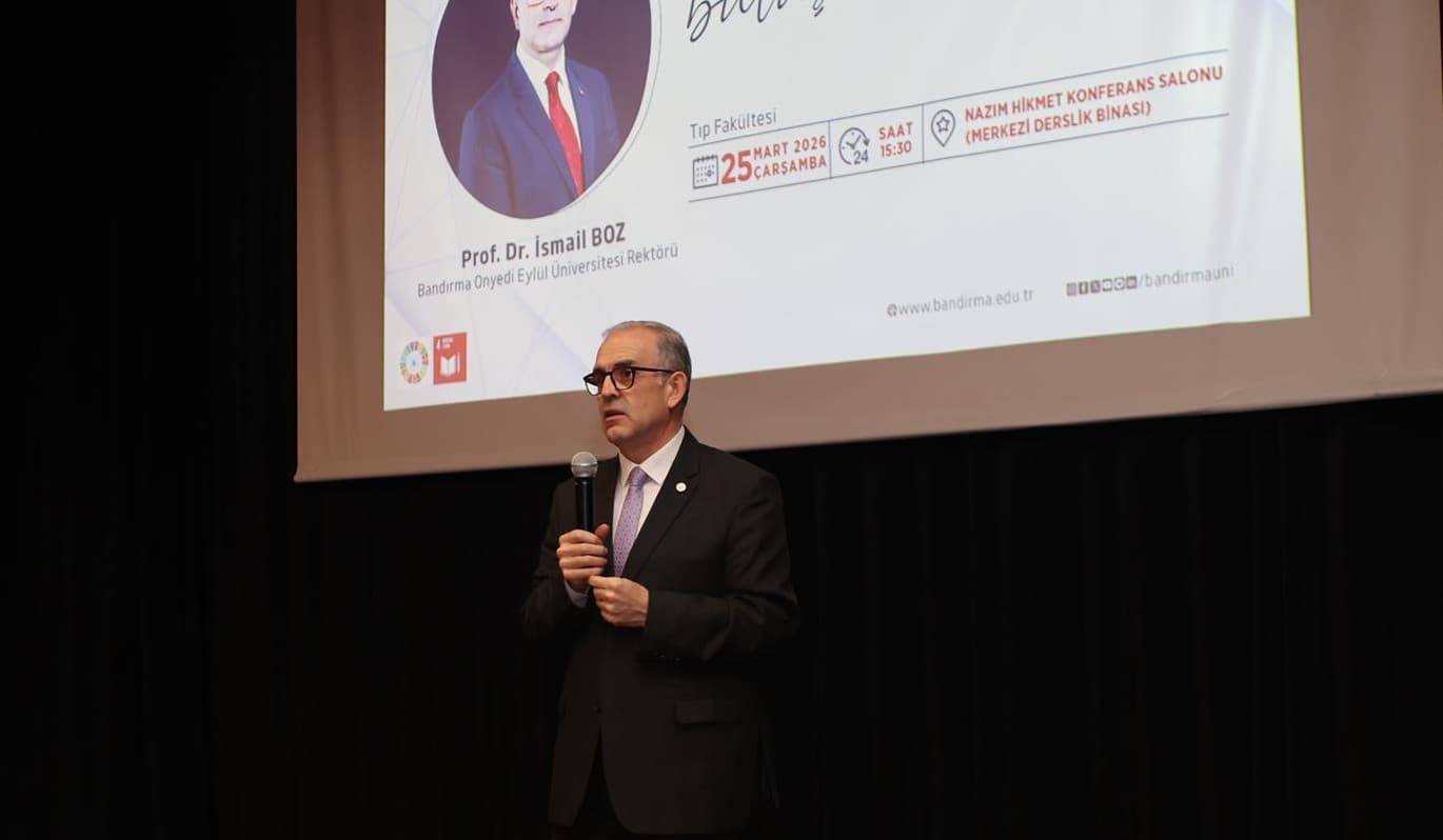 Rektör Boz, Tıp Fakültesi Öğrencileriyle Buluştu