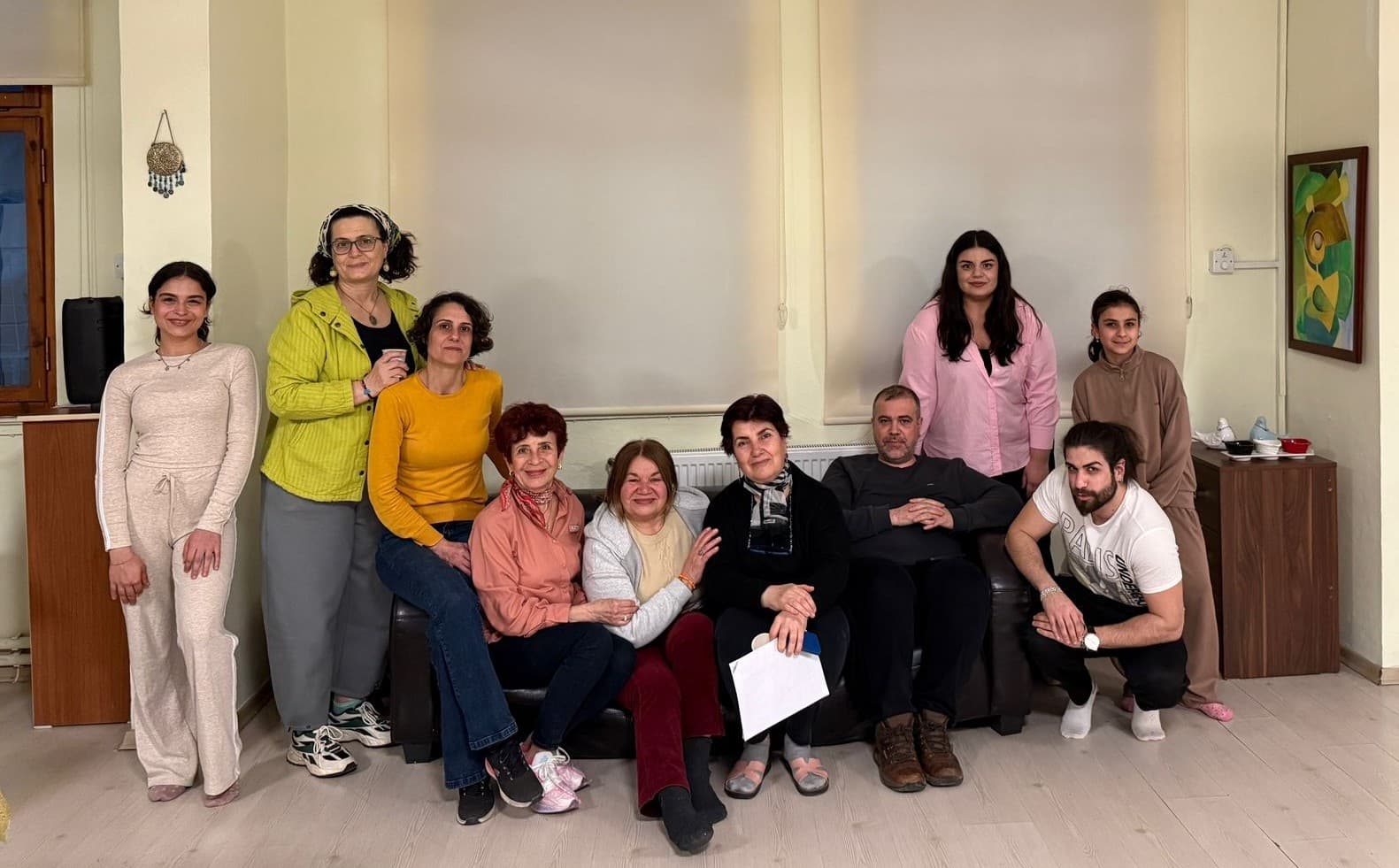 Tiyatro Panderma Topluluğu’ndan Anlamlı Bildirge