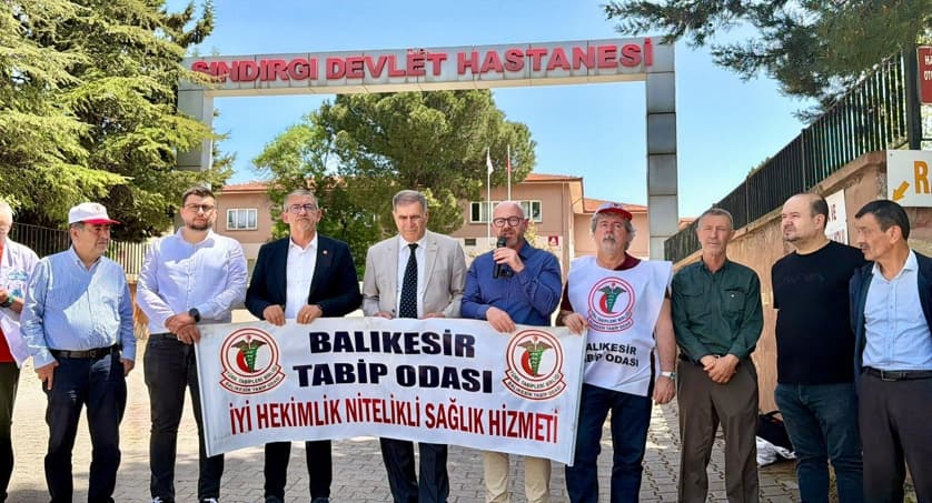 SERKAN SARI’DAN MUSTAFA CANBEY’E YANIT: “BALIKESİR’İN İHTİYACI REKLAM DEĞİL, SONUÇTUR”