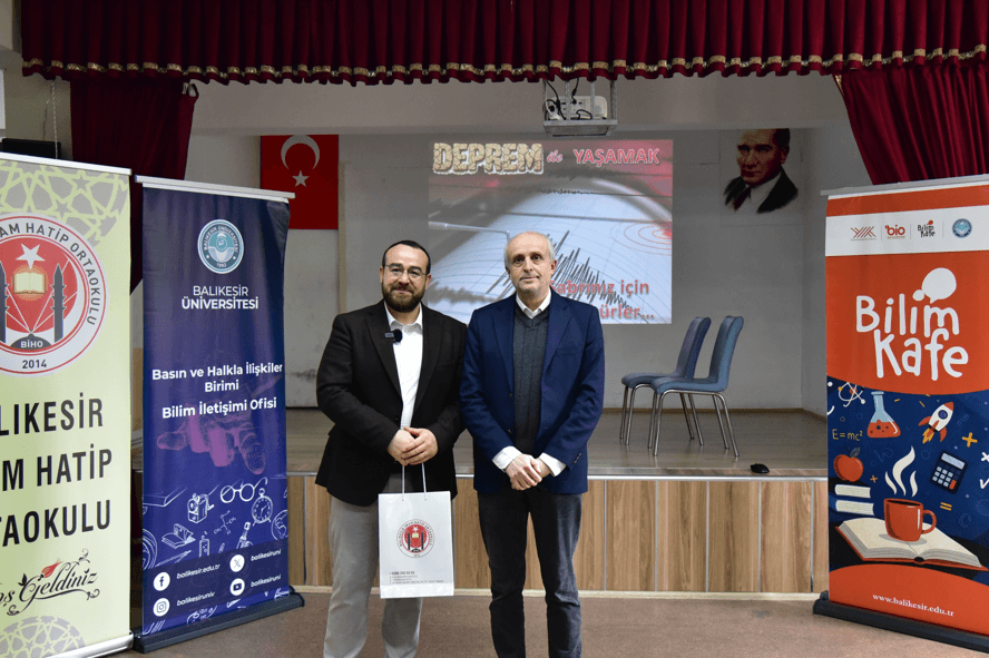 BAÜN’den Gençlere Deprem Bilinci: ‘Çök, Kapan, Tutun’ ile Hayati Eğitim